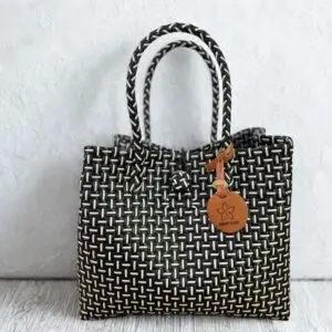 "Manis chic- bájos elegancia" kézitáska