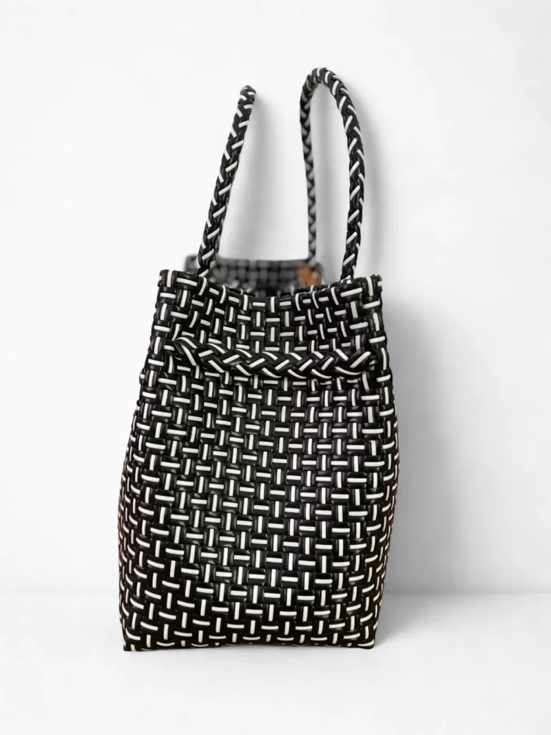 "Manis chic- bájos elegancia" kézitáska - Image 3