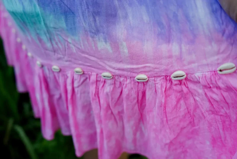 "Dewi Cahaya – A fény istennője"tie-dye színezésű ruha - Image 5