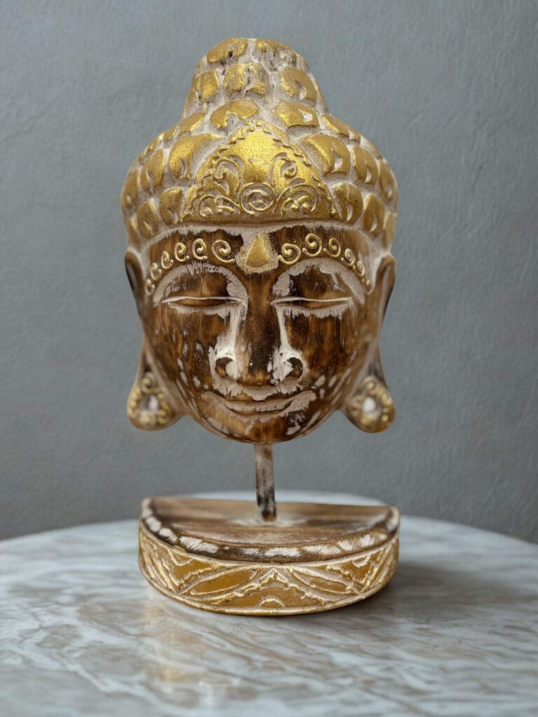 Budhara – kézzel faragott Buddha fej fa szobor