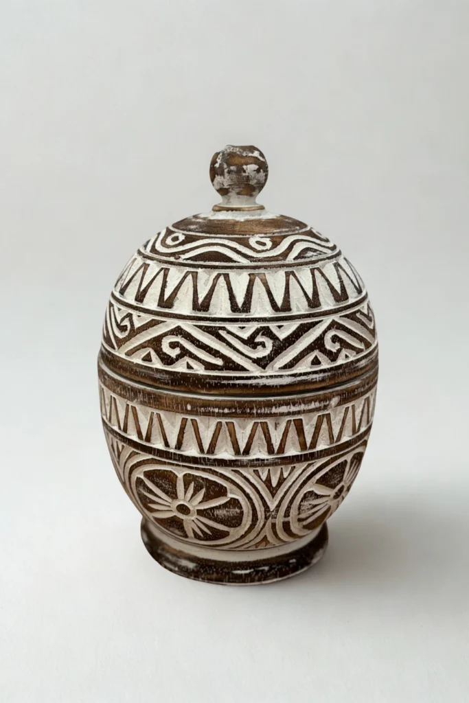 100% kézzel faragott natúr barna tároló