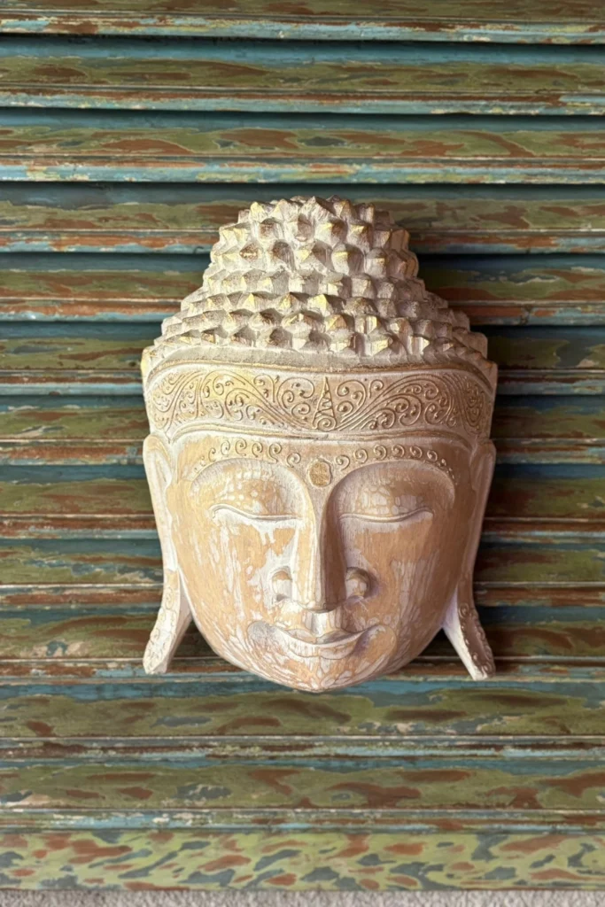 Spirituális Buddha fej fali dekoráció, természetes fa aranyozott